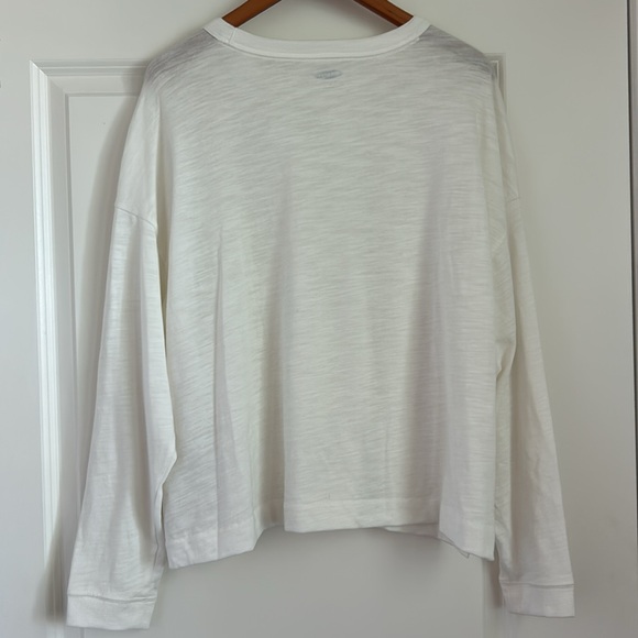 SALE π£ Old Navy Relaxed Fit Easy Tee - Picture 7 of 10